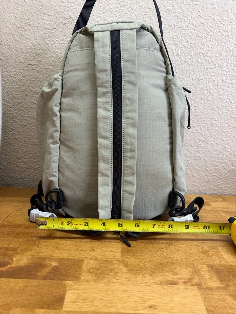 lululemon athletica sling style